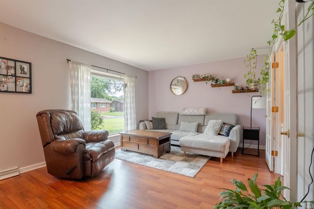 8388 Outer Lincoln Avenue, Newburgh, IN 47630