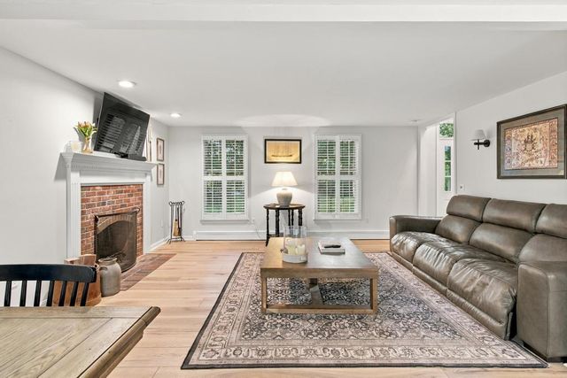 31 Village Drive, East Sandwich, MA 02537