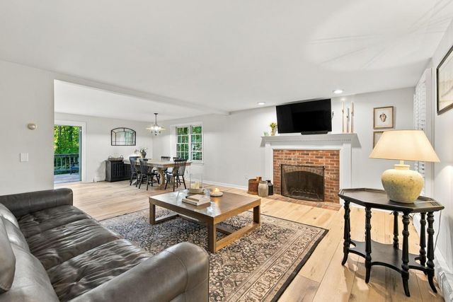 31 Village Drive, East Sandwich, MA 02537