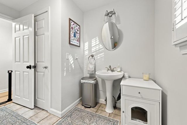 31 Village Drive, East Sandwich, MA 02537