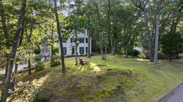 31 Village Drive, East Sandwich, MA 02537