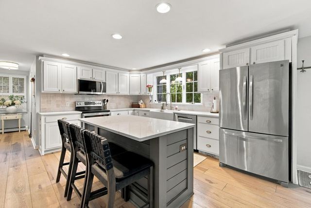 31 Village Drive, East Sandwich, MA 02537