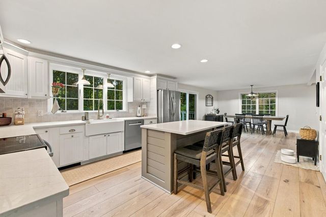 31 Village Drive, East Sandwich, MA 02537