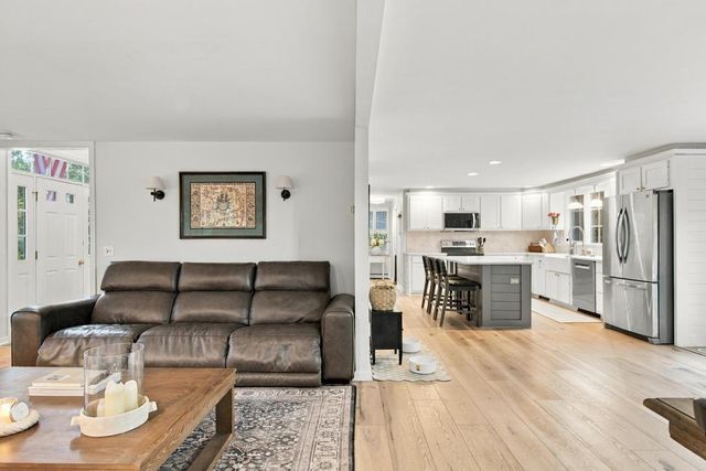 31 Village Drive, East Sandwich, MA 02537