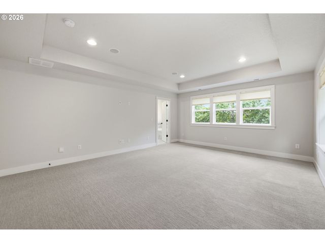 1930 STERLING PARK Pl, Eugene, OR 97408