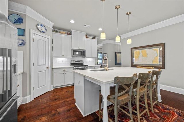 153 Abbington Way, Clarkesville, GA 30523
