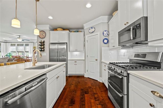153 Abbington Way, Clarkesville, GA 30523