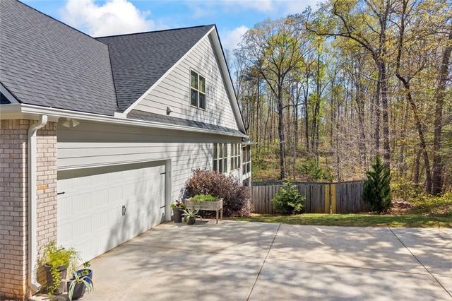 153 Abbington Way, Clarkesville, GA 30523
