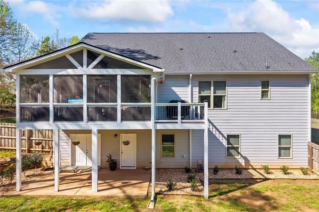 153 Abbington Way, Clarkesville, GA 30523
