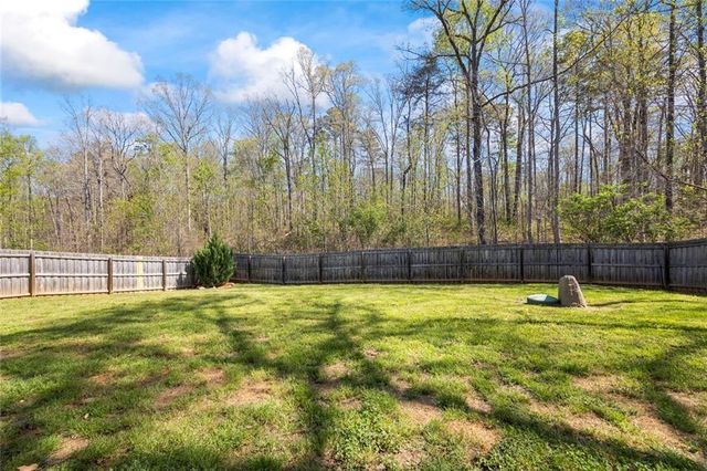 153 Abbington Way, Clarkesville, GA 30523