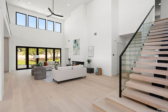 652 Annabelle, Bulverde, TX 78163