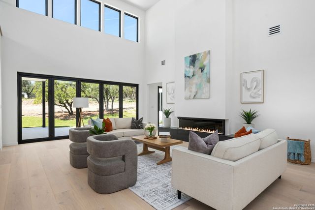 652 Annabelle, Bulverde, TX 78163