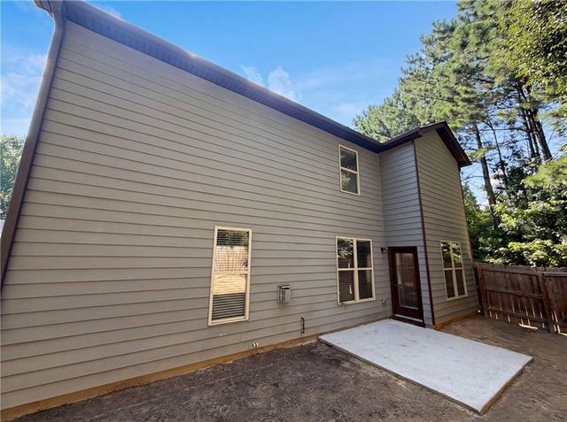 2471 Quincy Loop, Fairburn, GA 30213