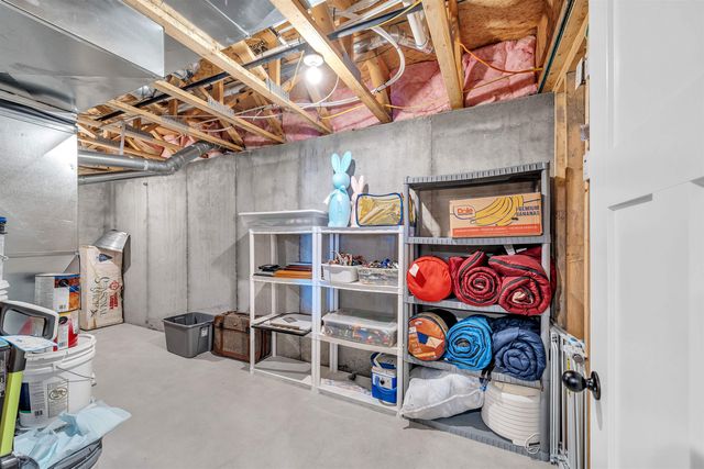 2516 Spring Meadows Ct, Derby, KS 67037