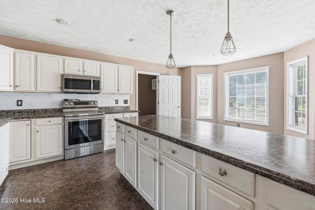 230 Colonial Drive, Rockingham, NC 28379