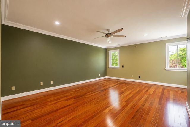 203 BLUE HERON CT, Voorhees, NJ 08043