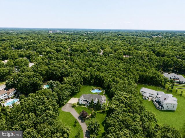 203 BLUE HERON CT, Voorhees, NJ 08043