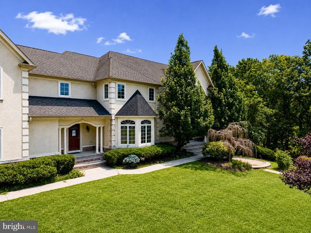 203 BLUE HERON CT, Voorhees, NJ 08043