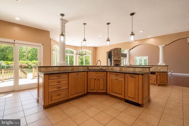 203 BLUE HERON CT, Voorhees, NJ 08043