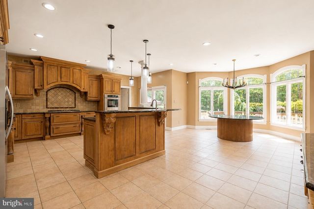 203 BLUE HERON CT, Voorhees, NJ 08043