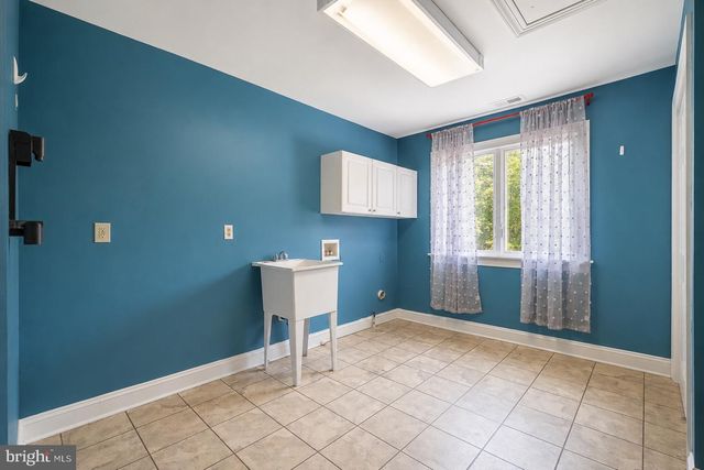 203 BLUE HERON CT, Voorhees, NJ 08043