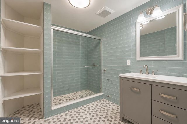 203 BLUE HERON CT, Voorhees, NJ 08043