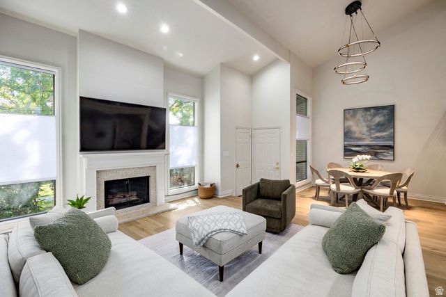 1706 E 6485 S, Salt Lake City, UT 84121