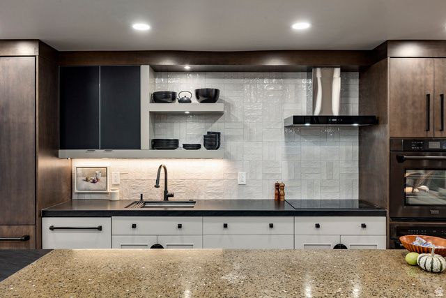 1706 E 6485 S, Salt Lake City, UT 84121