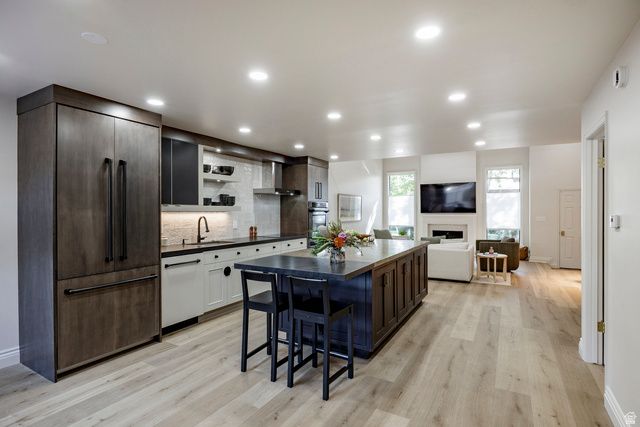 1706 E 6485 S, Salt Lake City, UT 84121