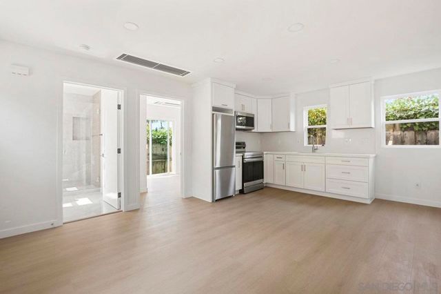 4586 4590 Arizona St, San Diego, CA 92116