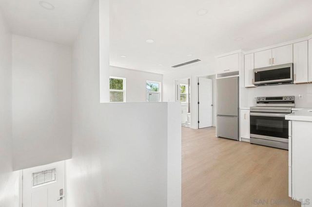 4586 4590 Arizona St, San Diego, CA 92116