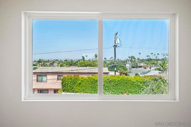 4586 4590 Arizona St, San Diego, CA 92116