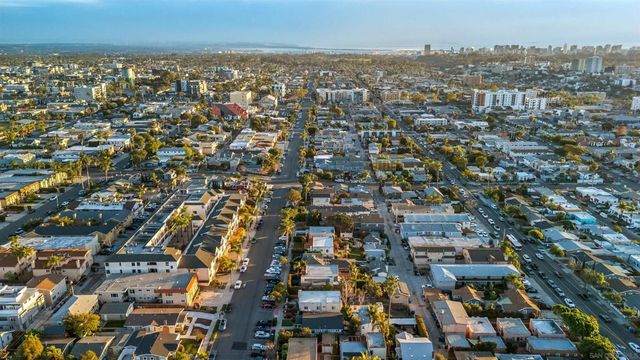 4586 4590 Arizona St, San Diego, CA 92116