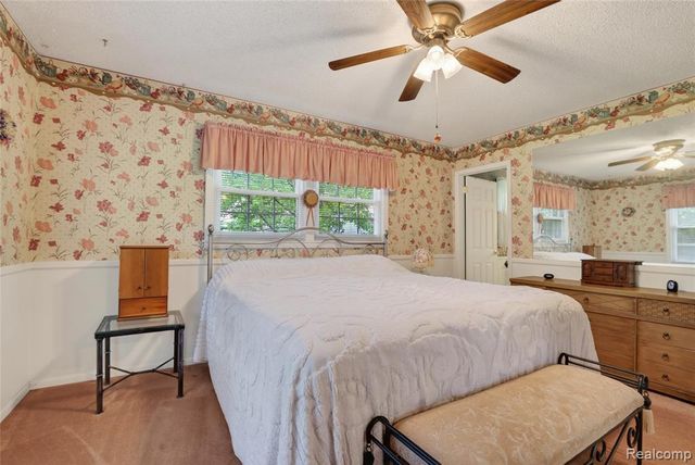 5090 Torrey Road, Flint, MI 48507