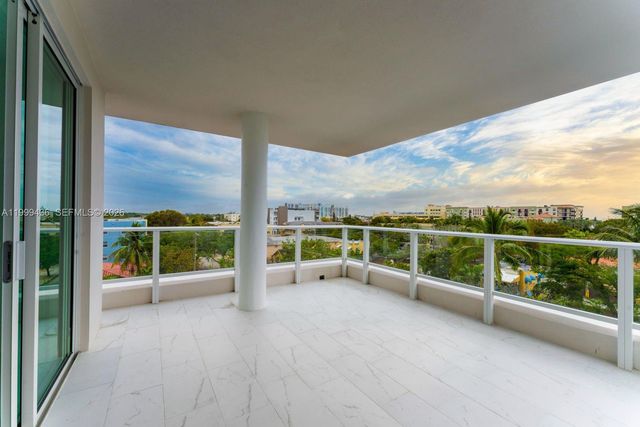 1850 Monroe Street 409, Hollywood, FL 33020