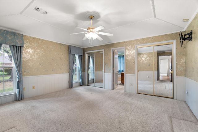 210 N Forest Lane, Double Oak, TX 75077