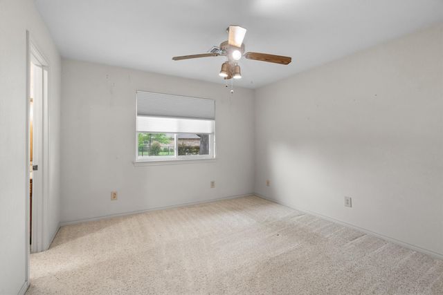 210 N Forest Lane, Double Oak, TX 75077