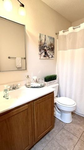 1027 Mazourka Drive, Arlington, TX 76001