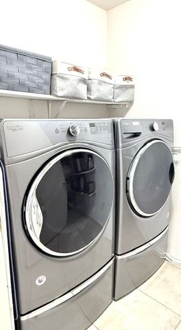 1027 Mazourka Drive, Arlington, TX 76001