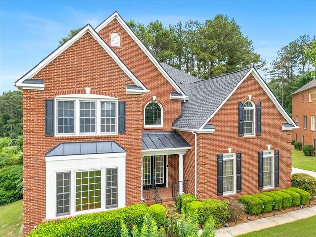 911 Masters Walk, Stone Mountain, GA 30087