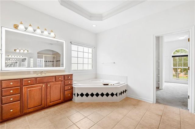 911 Masters Walk, Stone Mountain, GA 30087