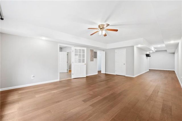 911 Masters Walk, Stone Mountain, GA 30087