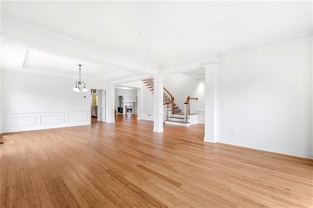 911 Masters Walk, Stone Mountain, GA 30087