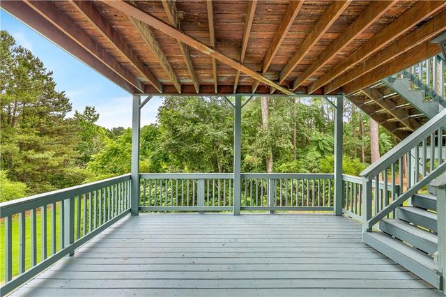 911 Masters Walk, Stone Mountain, GA 30087