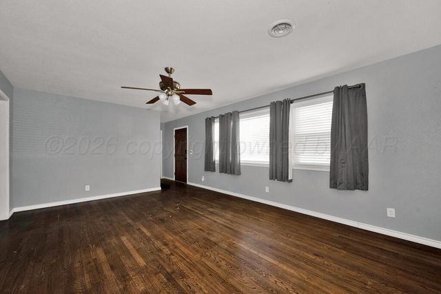 3304 LENWOOD Drive, Amarillo, TX 79109