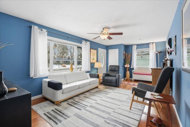 8126 Grafton Avenue S, Cottage Grove, MN 55016