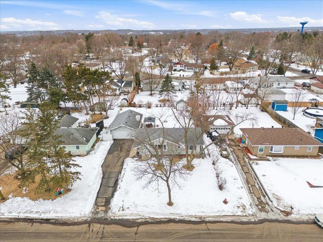 8126 Grafton Avenue S, Cottage Grove, MN 55016