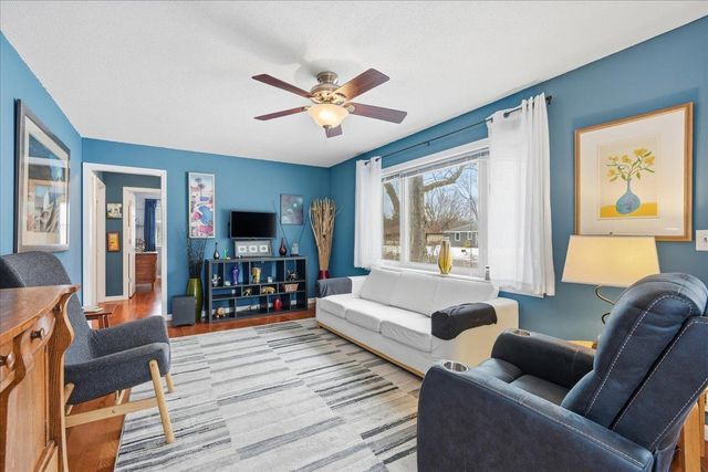 8126 Grafton Avenue S, Cottage Grove, MN 55016