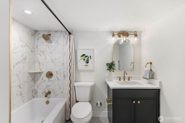 813 NE 125th Street, Seattle, WA 98125
