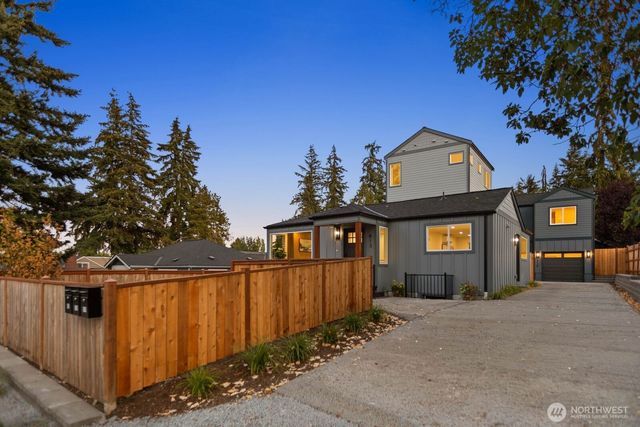 813 NE 125th Street, Seattle, WA 98125